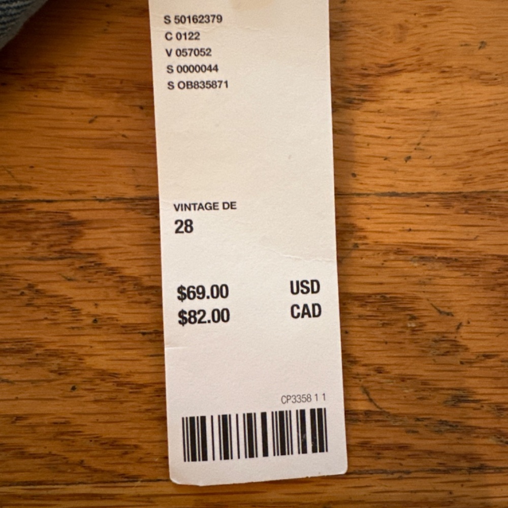 Mom High Rise Jeans - Picture 3 of 3